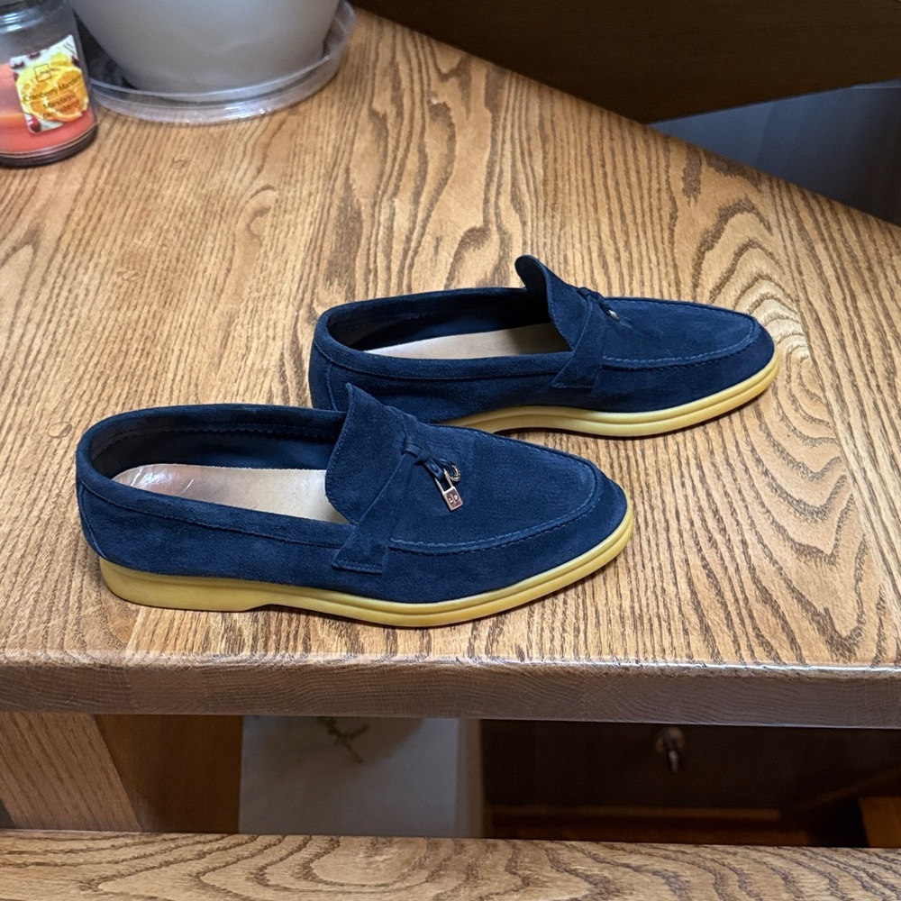 Loro Piana summer walk - Picture 2 of 10